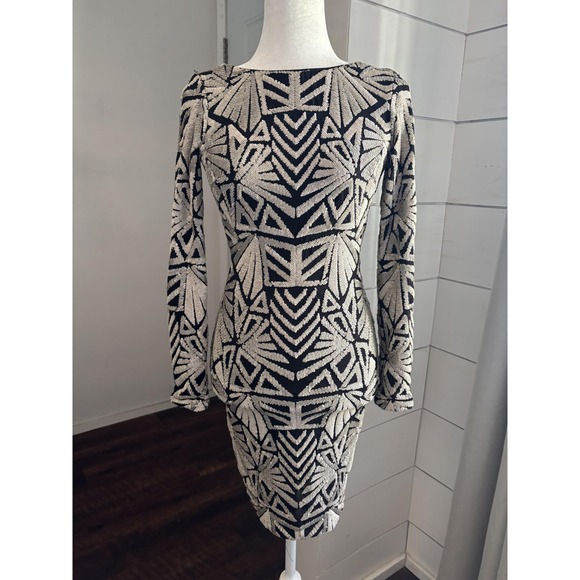 Dress The Population Dress Womens Small Black Sequin Bodycon Scoop Back USA - Picture 1 of 8